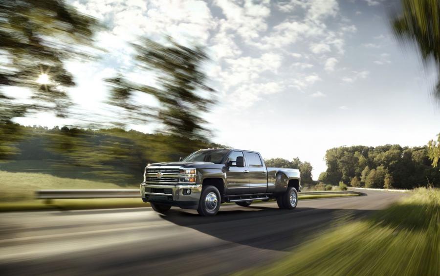  Chevrolet Silverado HD 2015 года  (фото 7 из 19)